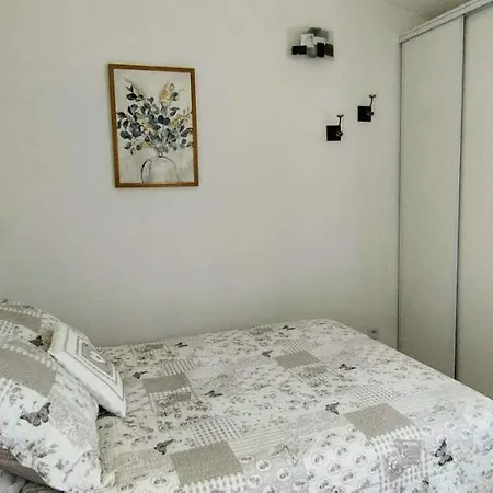 Quarto em Acomodações Particulares Au Pied Du
